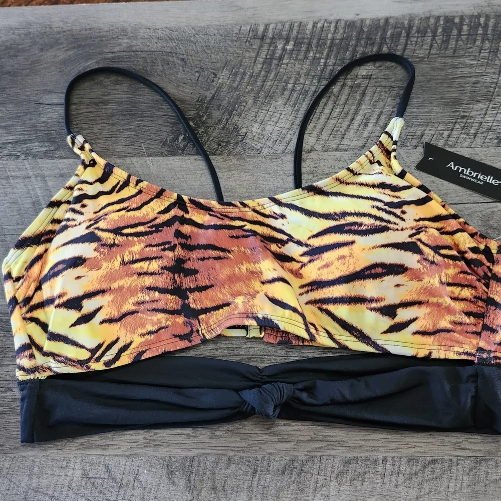 NWT Ambrielle Tiger Animal Print Bralette Style Twist Front Bikini Top Sz L